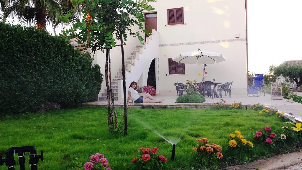 Agrisicilia Guest House มารีเนลลา ดี เซลีนุนเต ภายนอก รูปภาพ